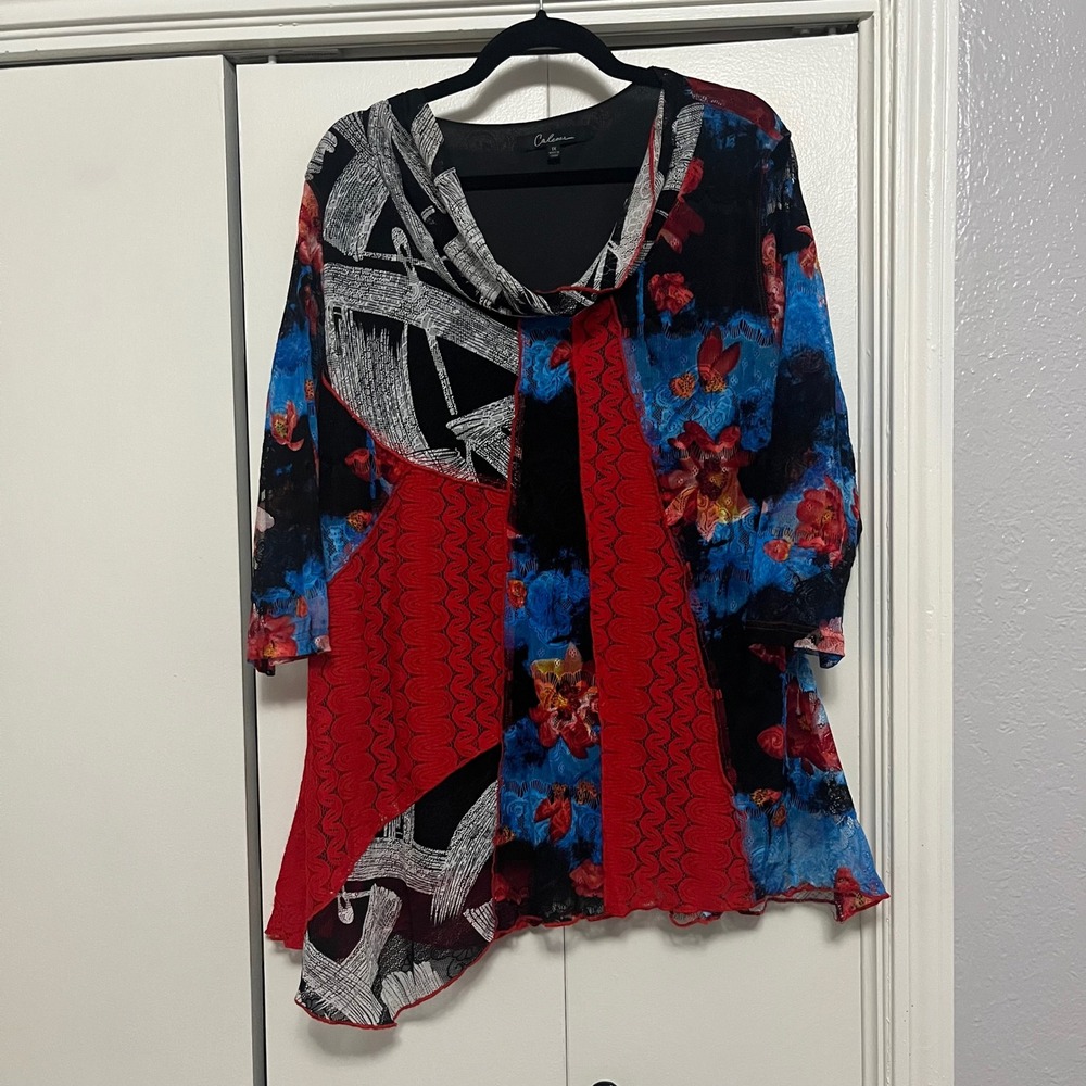 Caleaa 1X Collage Print Cowl Neck 3/4‎ Sleeve Tunic Top Women